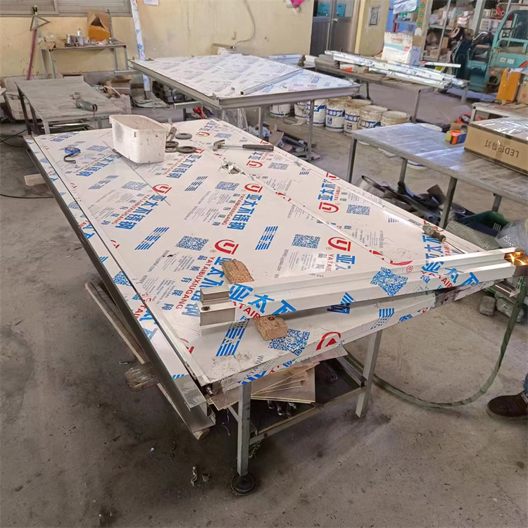 丹东防护铅门具有哪些保障